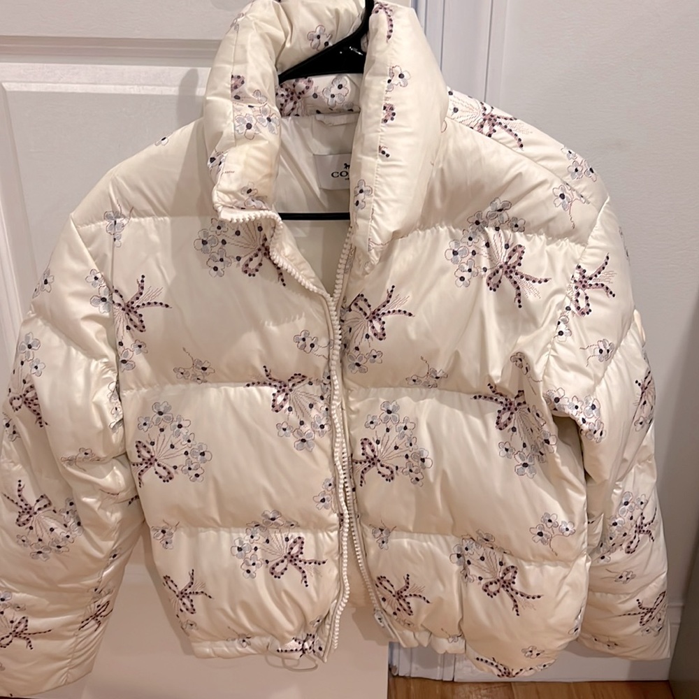 Women coach coat Like new size S.